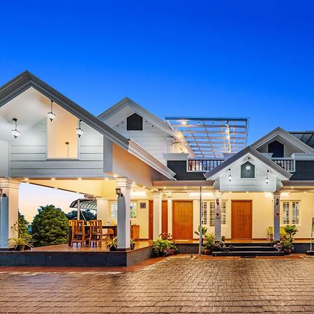 Stayvista At Titha Villa Santhanpara Екстер'єр фото