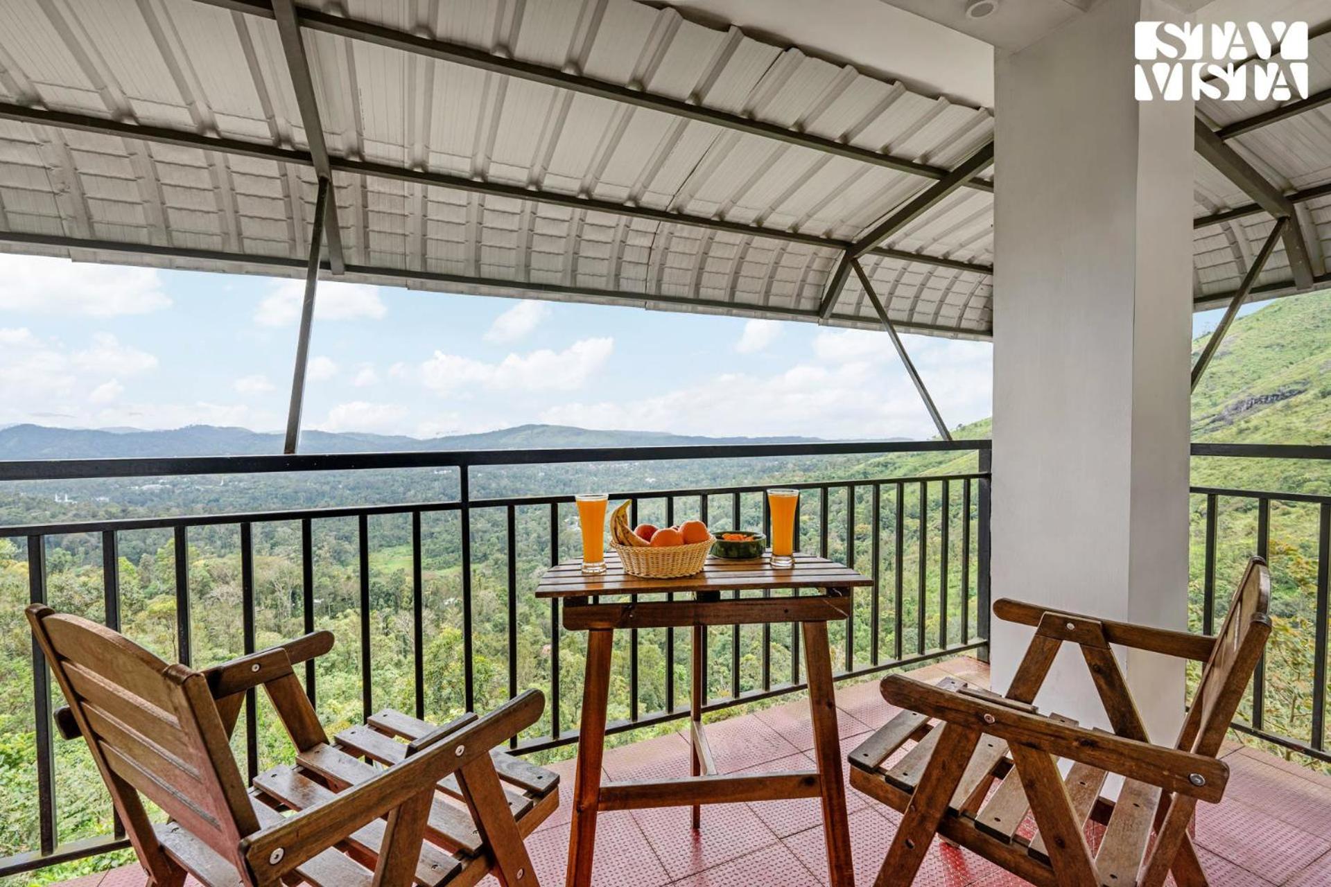 Stayvista At Titha Villa Santhanpara Екстер'єр фото