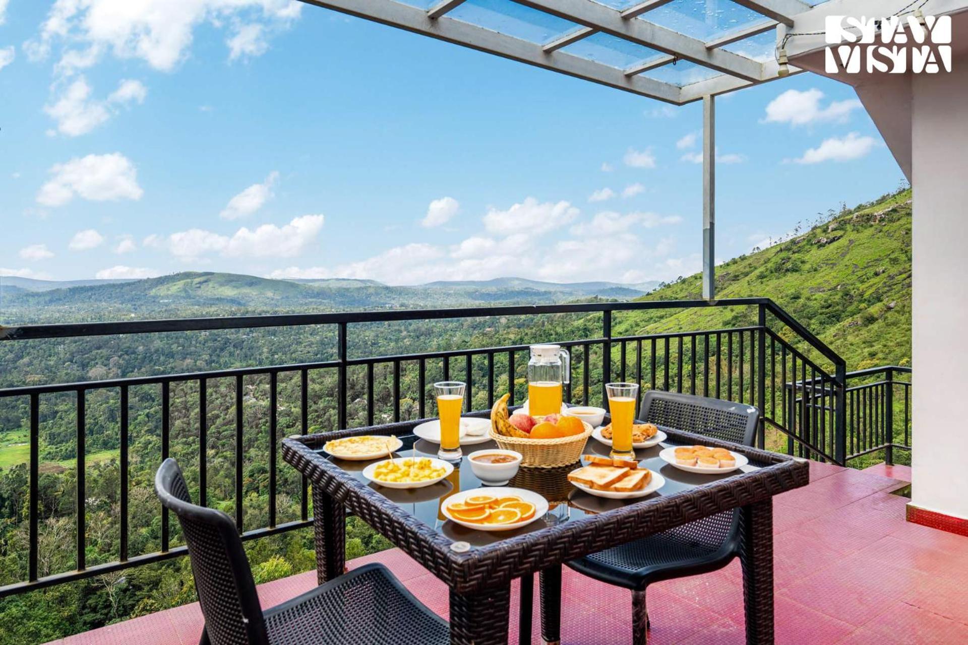 Stayvista At Titha Villa Santhanpara Екстер'єр фото